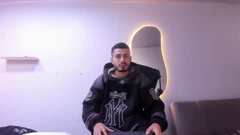 Snapshot of matthewcullenn chatting on 02/03/26, 02:53 Matthew online show from 02/03/26, 02:53