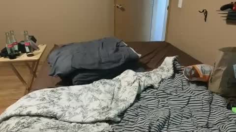 MH online show from 09/12/25, 09:15