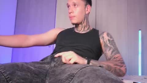 Matt online show from 11/10/25, 05:12