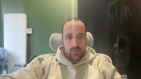 M online show from 02/11/26, 01:49