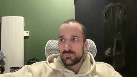 M online show from 02/22/26, 12:01