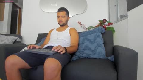 MattMeness online show from 11/04/25, 10:47