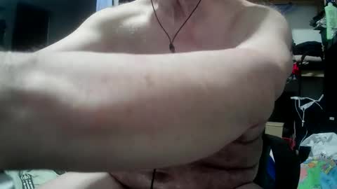 Snapshot of mattnudist chatting on 09/16/25, 07:37 Matt online show from 09/16/25, 07:37