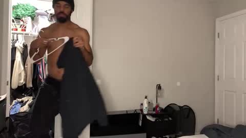 Snapshot of mattsass chatting on 11/09/25, 10:30 Matt online show from 11/09/25, 10:30