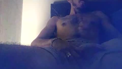 Snapshot of mattt_333 chatting on 01/08/25, 07:03 mattt_333 online show from 01/08/25, 07:03