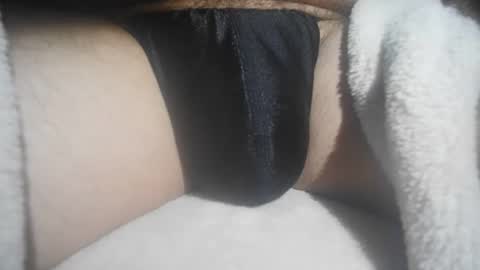 Snapshot of mattty13 chatting on 12/02/25, 04:24 Hairy Bud online show from 12/02/25, 04:24