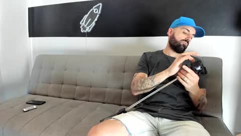 Snapshot of mattxfeet chatting on 01/22/25, 08:59 Matt online show from 01/22/25, 08:59