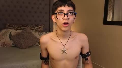 matty_spark online show from 09/17/25, 02:08