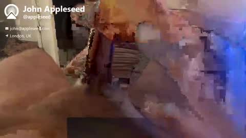 Snapshot of mattyrazz chatting on 11/06/25, 02:34 NiceBigJuicyHead online show from 11/06/25, 02:34