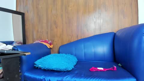 Snapshot of mature_beautiful chatting on 02/06/25, 12:16 Lucy online show from 02/06/25, 12:16