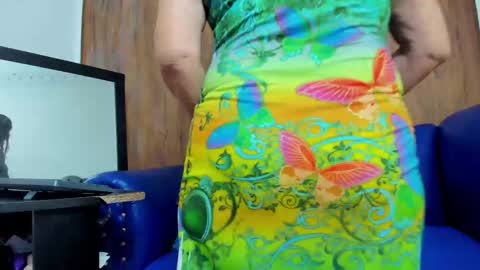Snapshot of mature_beautiful chatting on 02/13/25, 05:54 Lucy online show from 02/13/25, 05:54