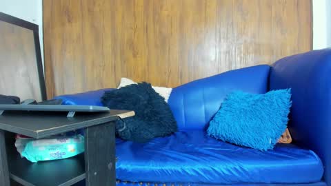 Snapshot of mature_beautiful chatting on 02/22/25, 12:51 Lucy online show from 02/22/25, 12:51