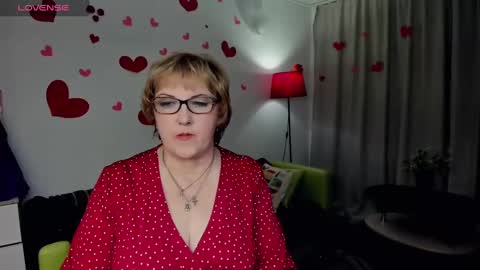 Lana online show from 02/01/25, 06:51