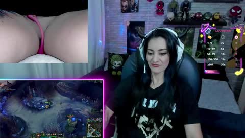 Snapshot of mature_gamer chatting on 11/24/25, 08:08 Nath online show from 11/24/25, 08:08