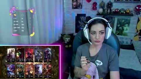 Snapshot of mature_gamer chatting on 11/30/25, 06:01 Nath online show from 11/30/25, 06:01