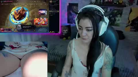 Snapshot of mature_gamer chatting on 02/10/26, 02:43 Nath online show from 02/10/26, 02:43