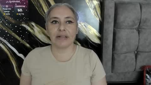 Snapshot of mature_gold chatting on 10/20/25, 12:27 mature_gold online show from 10/20/25, 12:27