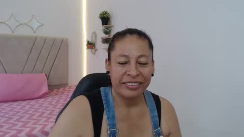 Martina online show from 04/25/26, 08:39