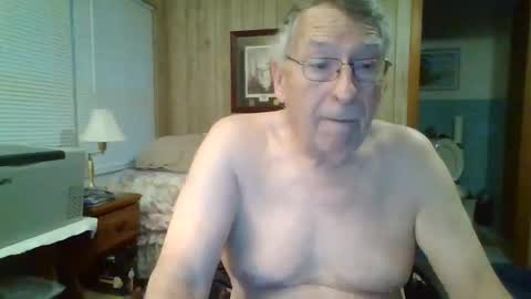 Snapshot of maturecouple1954 chatting on 01/18/25, 12:36 SXECPL55 at G mail Dot Com online show from 01/18/25, 12:36