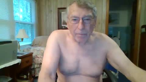 Snapshot of maturecouple1954 chatting on 02/02/25, 01:08 SXECPL55 at G mail Dot Com online show from 02/02/25, 01:08