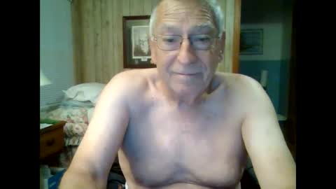 Snapshot of maturecouple1954 chatting on 09/13/25, 11:10 SXECPL55 at G mail Dot Com online show from 09/13/25, 11:10