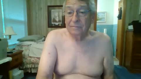 Snapshot of maturecouple1954 chatting on 05/03/26, 12:00 SXECPL55 at G mail Dot Com online show from 05/03/26, 12:00