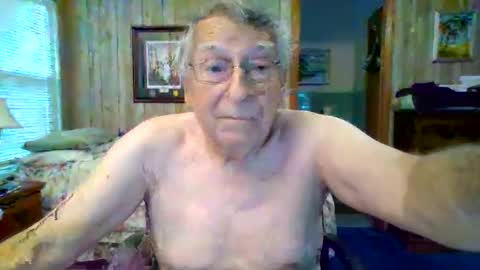 Snapshot of maturecouple1954 chatting on 05/06/26, 11:48 SXECPL55 at G mail Dot Com online show from 05/06/26, 11:48