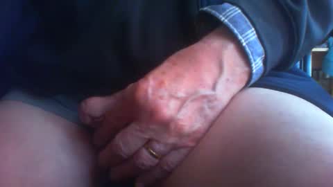 Maturedaddi online show from 02/25/25, 04:21