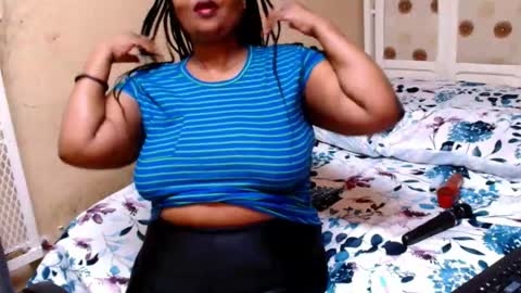 Snapshot of maturenesh chatting on 05/11/26, 07:03 maturenesh online show from 05/11/26, 07:03