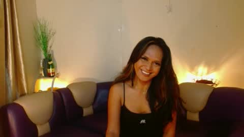 maturity_mommy_intown online show from 11/24/25, 06:07