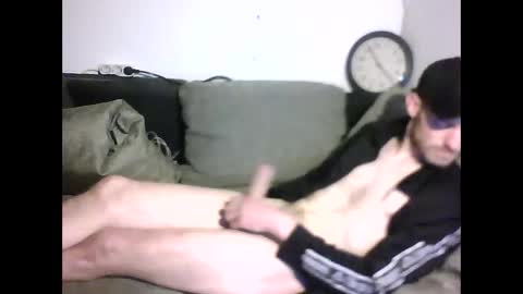 Snapshot of matzestr95 chatting on 12/14/25, 03:56 matzestr95 online show from 12/14/25, 03:56