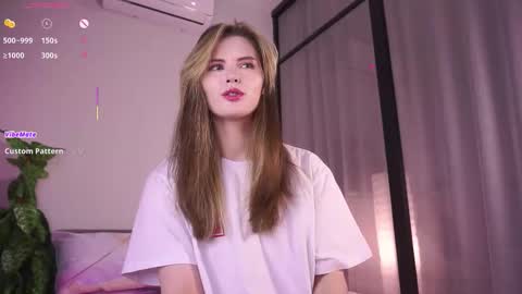 Lily online show from 10/29/25, 05:25