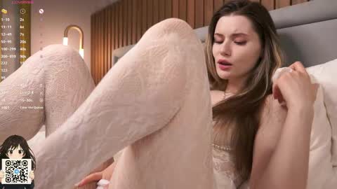 Lily online show from 05/14/26, 04:47