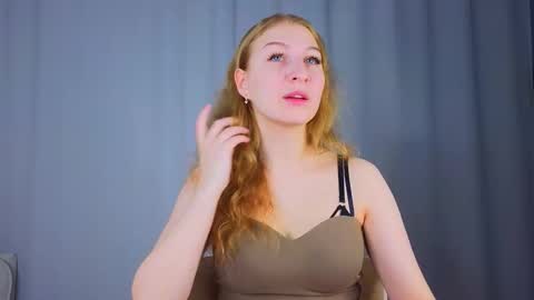 maureencoombs online show from 10/08/25, 04:21