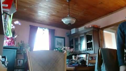 Snapshot of mauriceandre chatting on 01/22/25, 02:14 Maurice online show from 01/22/25, 02:14