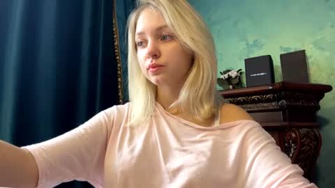 Eva  1st day online show from 07/16/26, 07:14