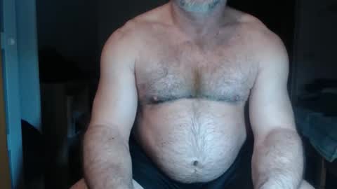 Snapshot of mauro1971 chatting on 02/05/26, 08:35 mauro1971 online show from 02/05/26, 08:35