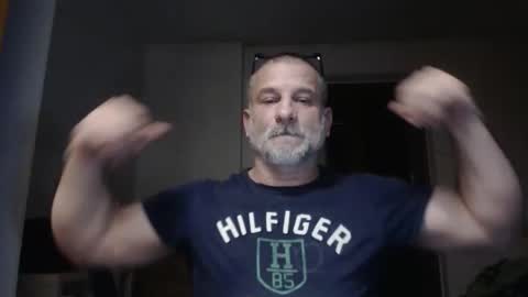 Snapshot of mauro1971 chatting on 02/07/26, 12:03 mauro1971 online show from 02/07/26, 12:03