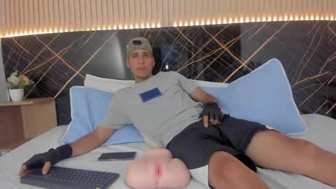 Snapshot of mauro_boy chatting on 05/30/26, 08:28 mauro_boy online show from 05/30/26, 08:28
