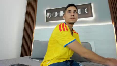 mauro_boy online show from 06/27/26, 07:08