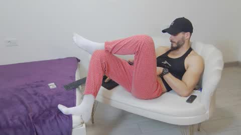 mauro_real_man online show from 02/01/26, 06:06