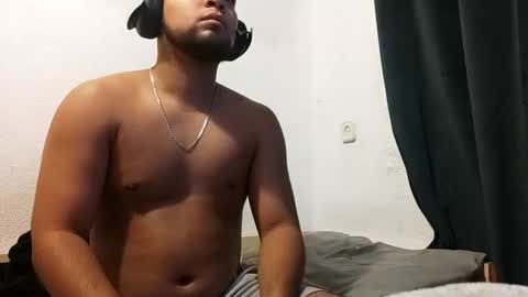 Snapshot of mauroo2025 chatting on 02/01/25, 11:43 mauroo2025 online show from 02/01/25, 11:43