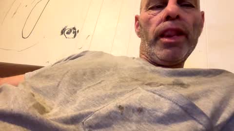 Snapshot of maverick7000 chatting on 01/23/25, 06:06 maverick7000 online show from 01/23/25, 06:06