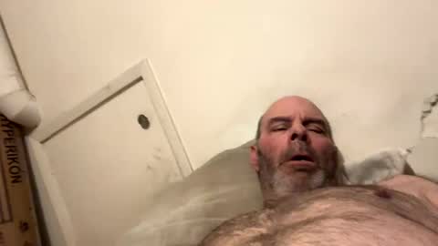 Snapshot of maverick7000 chatting on 02/25/25, 01:52 maverick7000 online show from 02/25/25, 01:52