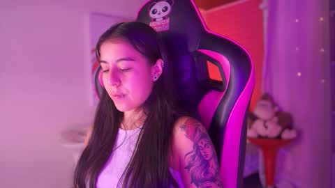 Snapshot of mavi_boo chatting on 02/02/26, 08:40 Mavi online show from 02/02/26, 08:40