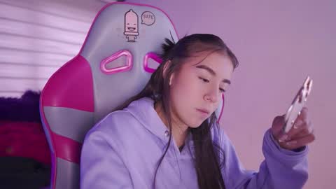 Snapshot of mavi_boo chatting on 02/16/26, 09:22 Mavi online show from 02/16/26, 09:22