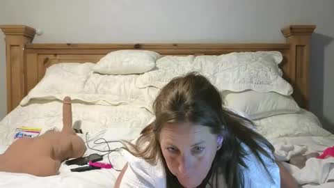 Mavierose online show from 04/22/26, 01:30