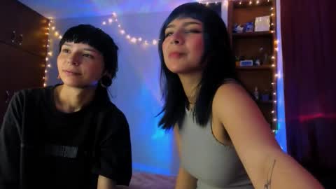 Snapshot of mavimist_ chatting on 01/18/26, 10:13 mavimist_ online show from 01/18/26, 10:13