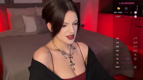 Mavis online show from 11/01/25, 09:06