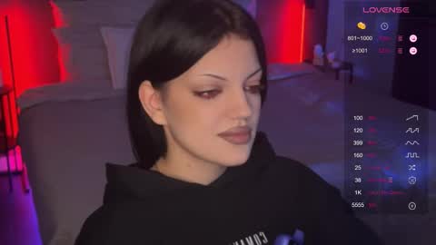 Mavis online show from 11/24/25, 11:15